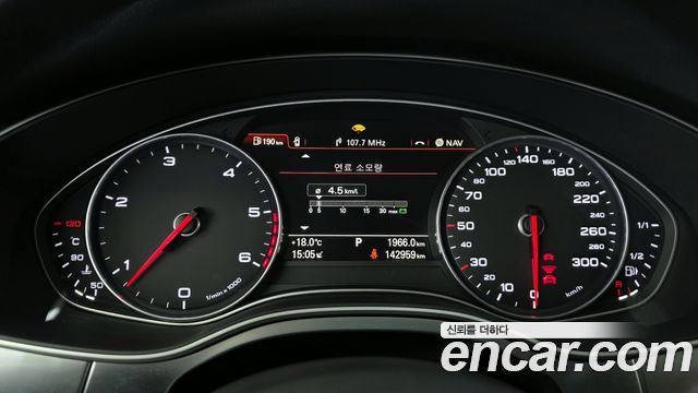 Audi A7 2015 — photo 8