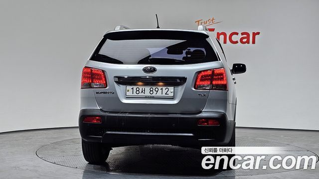Kia Sorento 2012 — photo 4