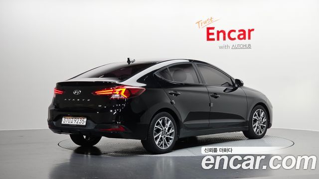Hyundai AVANTE 2019 — photo 2