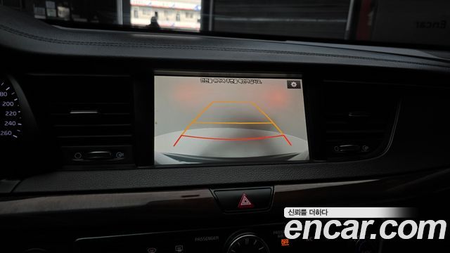 Kia K7 2017 — photo 15