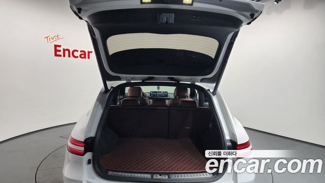 Genesis GV70 2022 — photo 20
