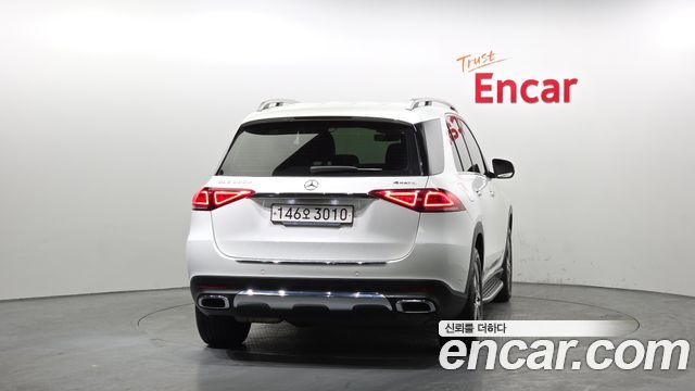 Mercedes-Benz GLE-Class 2019 — photo 4