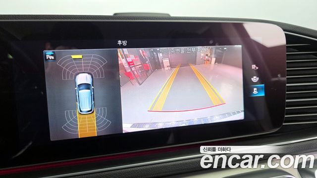 Mercedes-Benz GLE-Class 2019 — photo 16