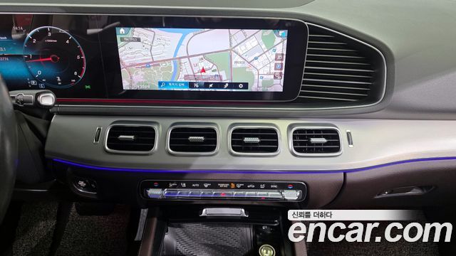 Mercedes-Benz GLE-Class 2019 — photo 19