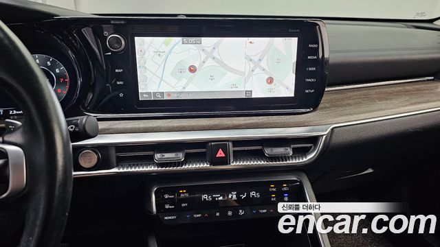 Kia K5 2021 — photo 14
