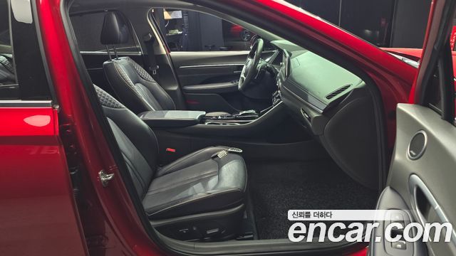 Hyundai Sonata 2021 — photo 11