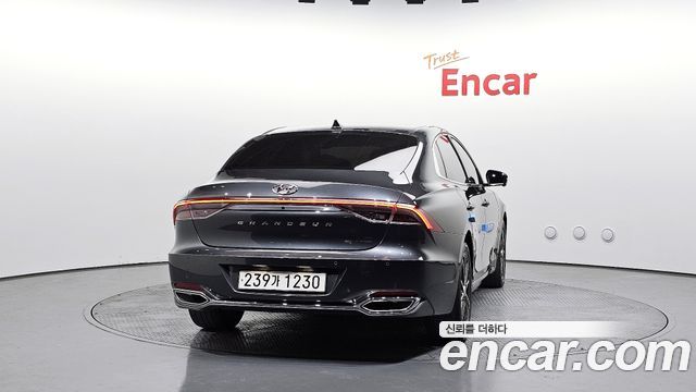 Hyundai Grandeur 2022 — photo 4