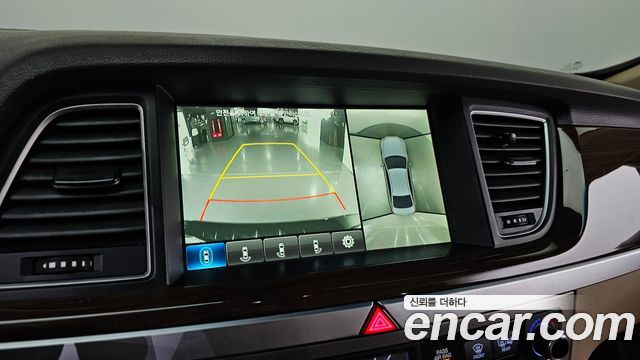 Hyundai Genesis 2016 — photo 16