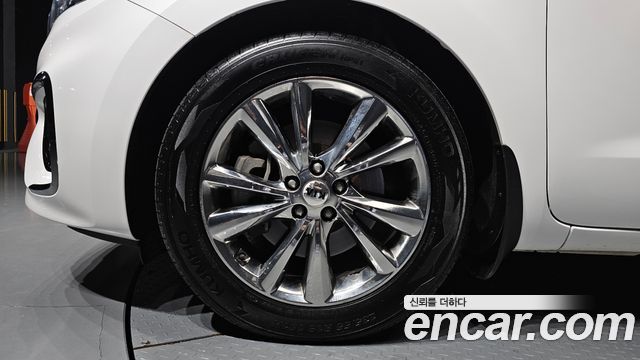 Kia Canival 2019 — photo 5