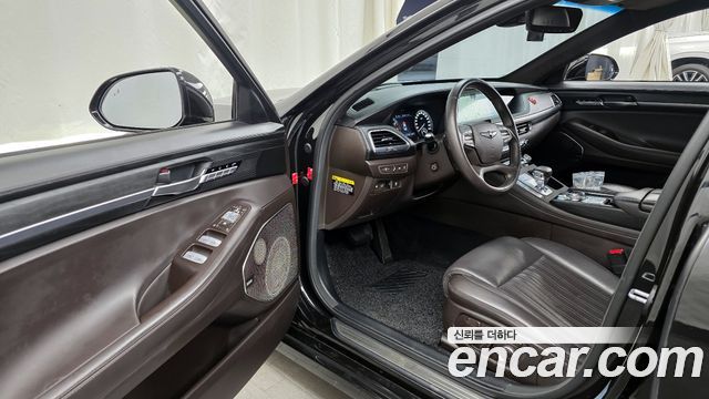 Genesis G90 2019 — photo 10