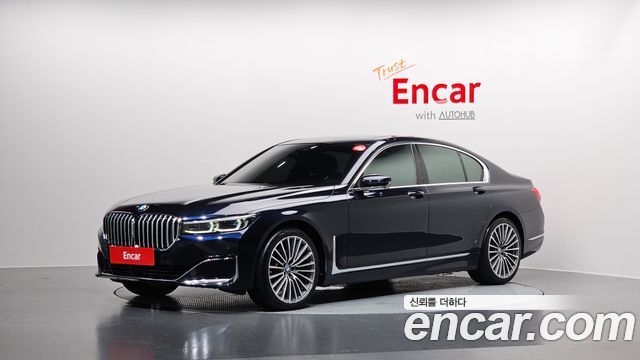 BMW 7-Series 2020 — photo 1