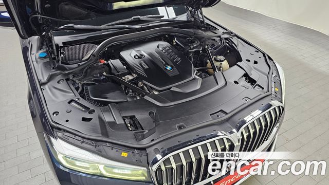BMW 7-Series 2020 — photo 6