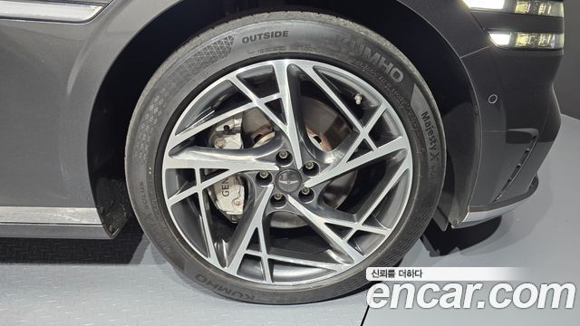 Genesis G90 2023 — photo 5