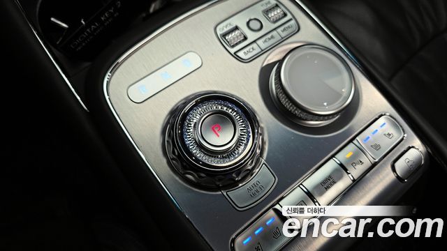 Genesis G90 2023 — photo 9