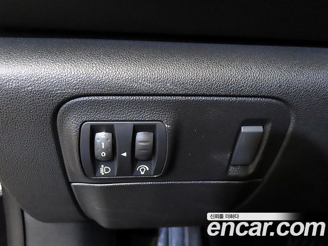 Renault Korea SM6 2020 — photo 14