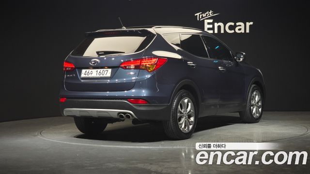 Hyundai Santafe 2014 — photo 2