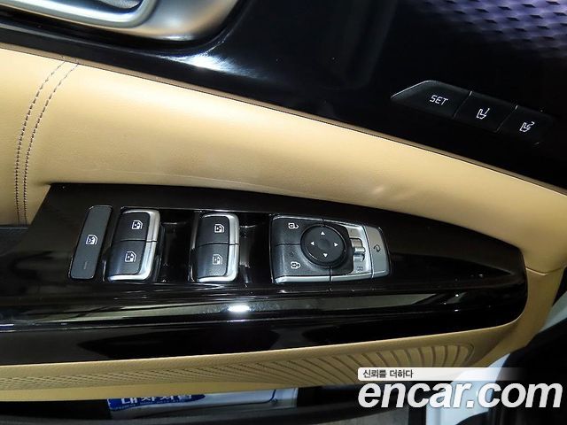 Kia Canival 2022 — photo 13