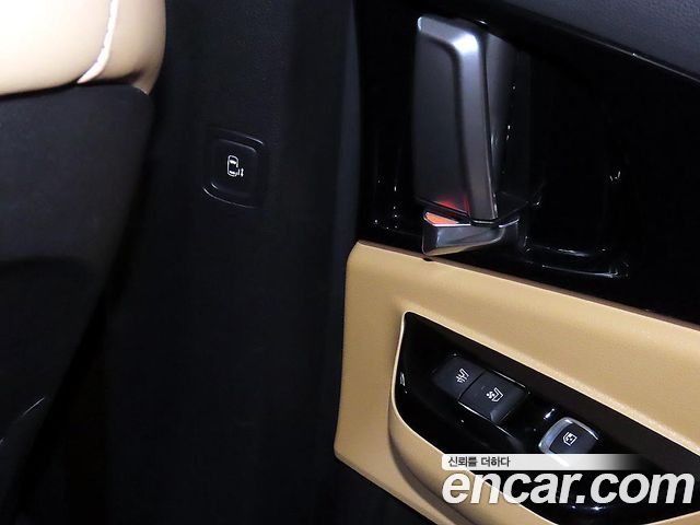 Kia Canival 2022 — photo 15