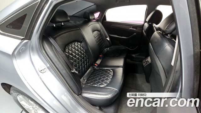 Hyundai Sonata 2015 — photo 12