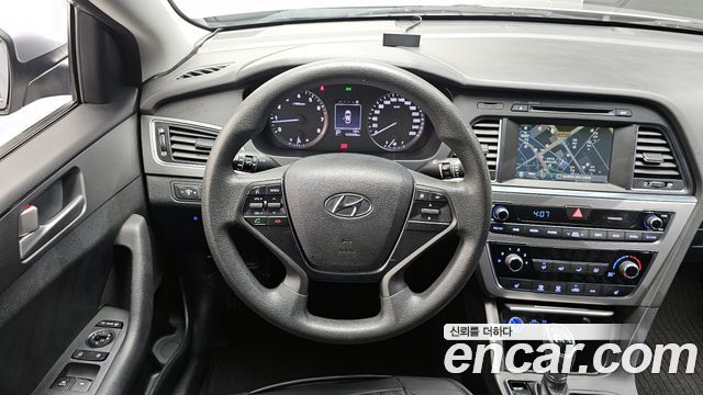 Hyundai Sonata 2015 — photo 13
