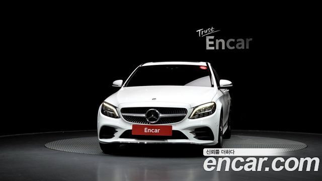 Mercedes-Benz C-Class 2021 — photo 3