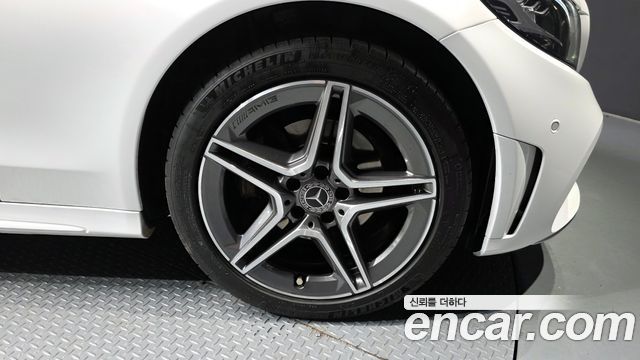 Mercedes-Benz C-Class 2021 — photo 5