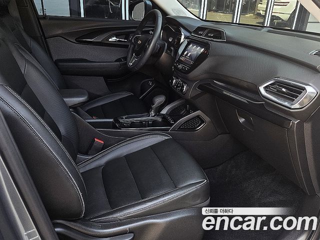 Chevrolet Korea Trailblazer 2021 — photo 10