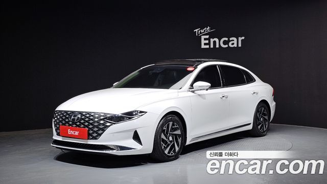 Hyundai Grandeur 2022 — photo 1