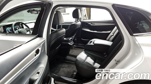 Hyundai Grandeur 2022 — photo 11