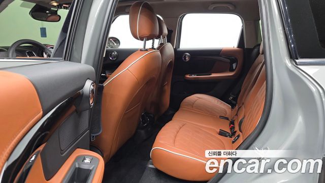 Mini Countryman 2021 — photo 12