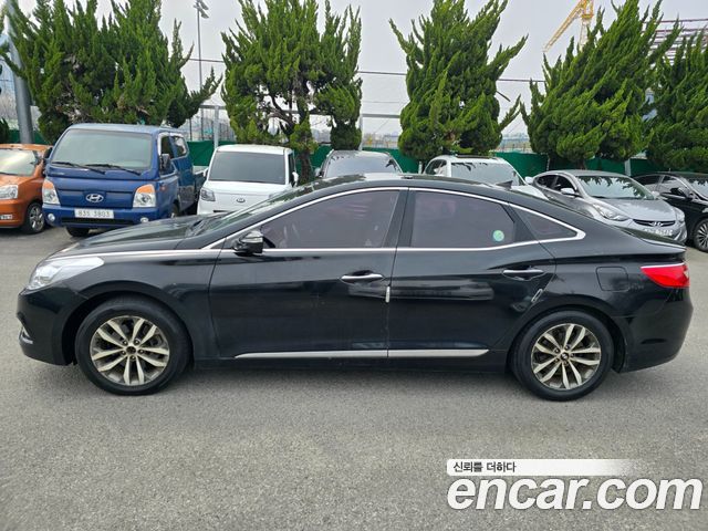 Hyundai Grandeur 2011 — photo 4