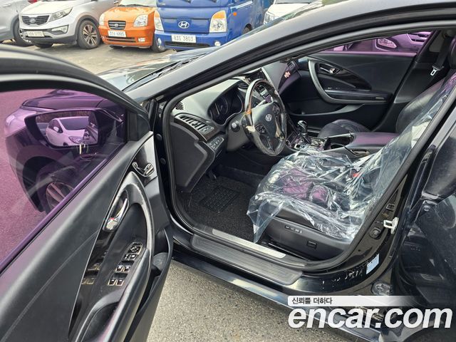 Hyundai Grandeur 2011 — photo 10