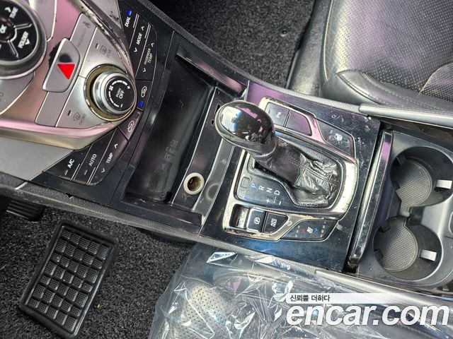 Hyundai Grandeur 2011 — photo 17