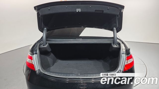 Hyundai Grandeur 2014 — photo 20