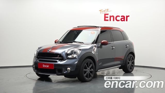 Mini Countryman 2016 — photo 1