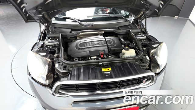 Mini Countryman 2016 — photo 6