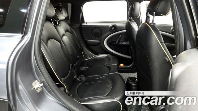 Mini Countryman 2016 — photo 12