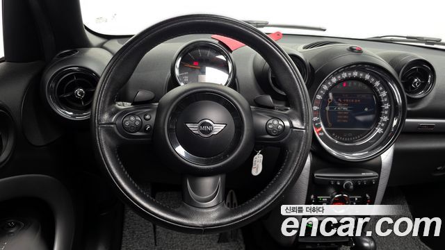 Mini Countryman 2016 — photo 13
