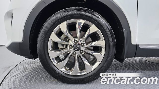 Kia Sorento 2018 — photo 5