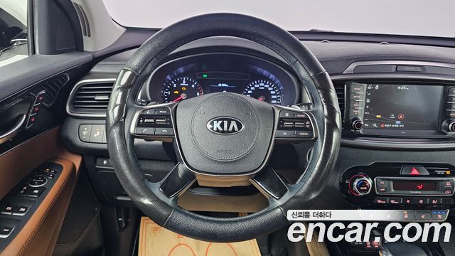 Kia Sorento 2018 — photo 15