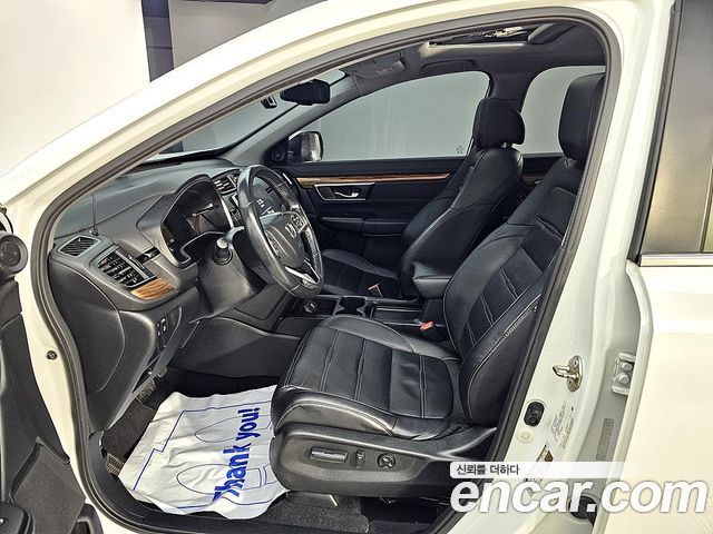 Honda CR-V 2019 — photo 8