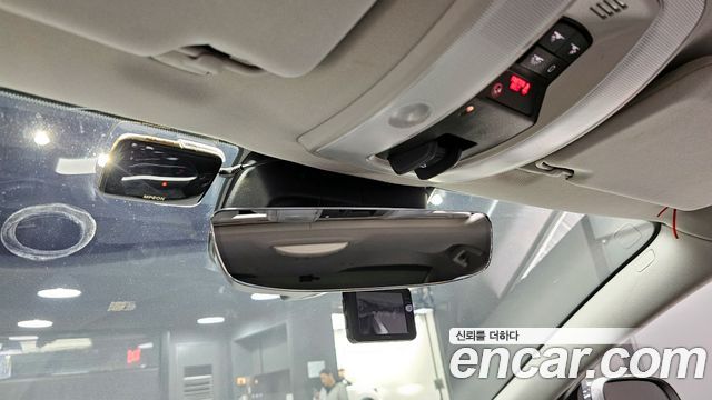 Volvo S60 2015 — photo 19