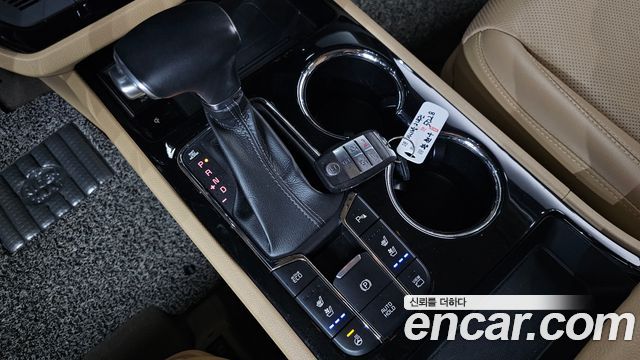 Kia Canival 2019 — photo 9