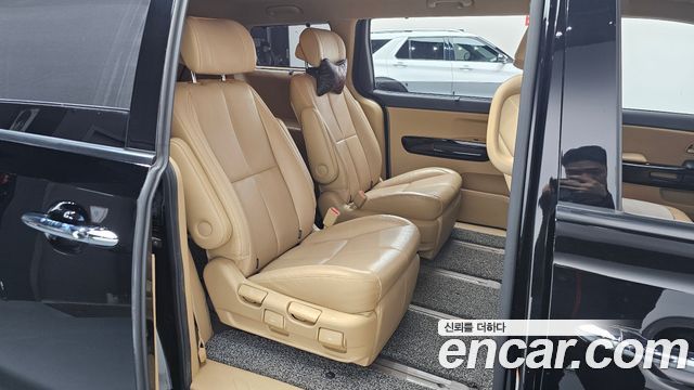 Kia Canival 2019 — photo 12