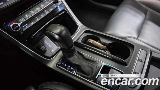 Hyundai Grandeur 2018 — photo 9