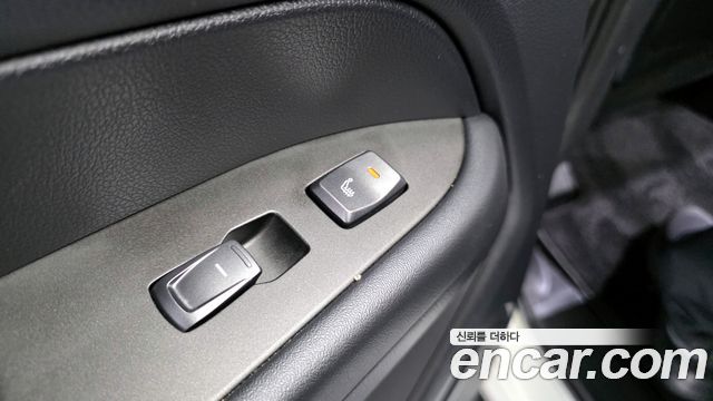 KG Mobility Rexton 2018 — photo 18