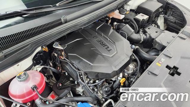 Kia Canival 2023 — photo 6