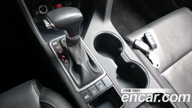 Kia Sportage 2016 — photo 9