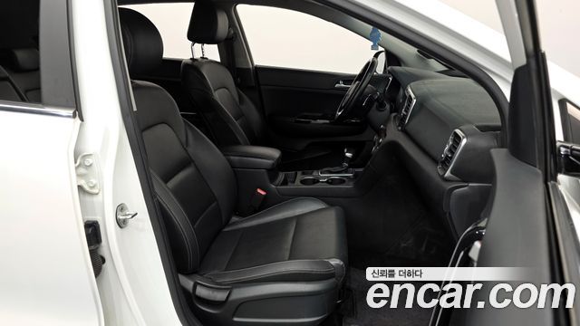 Kia Sportage 2016 — photo 11