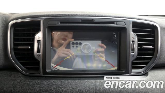 Kia Sportage 2016 — photo 16